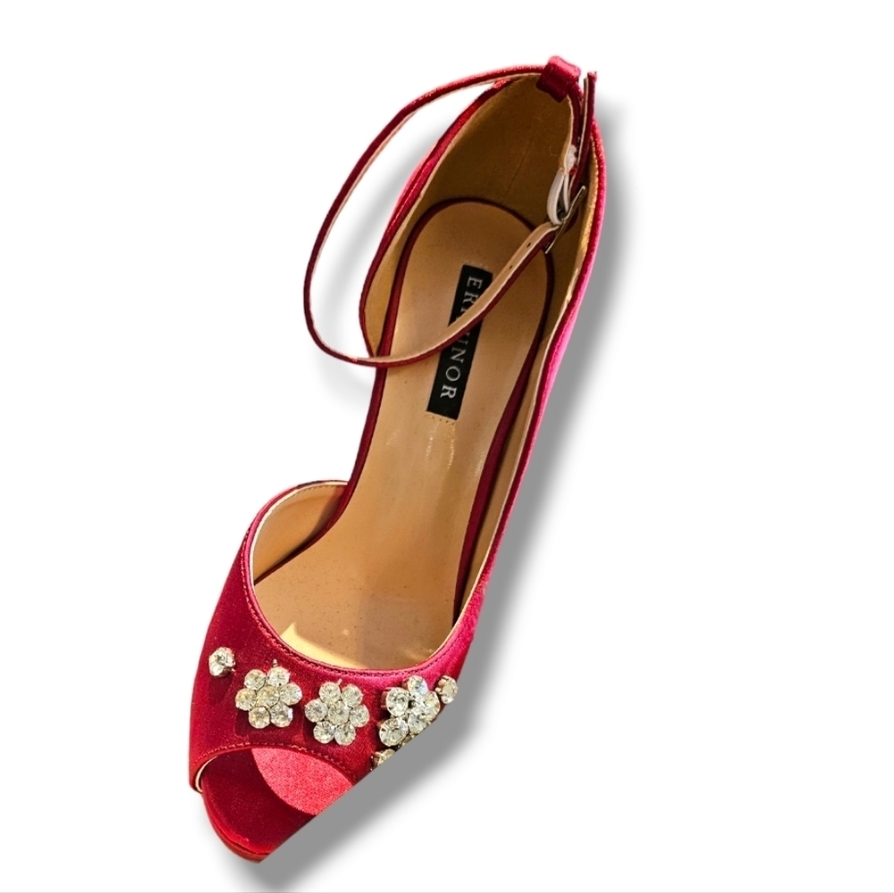 Open-Toe Burgundy Heels. Size 7 - Picture 2 of 14